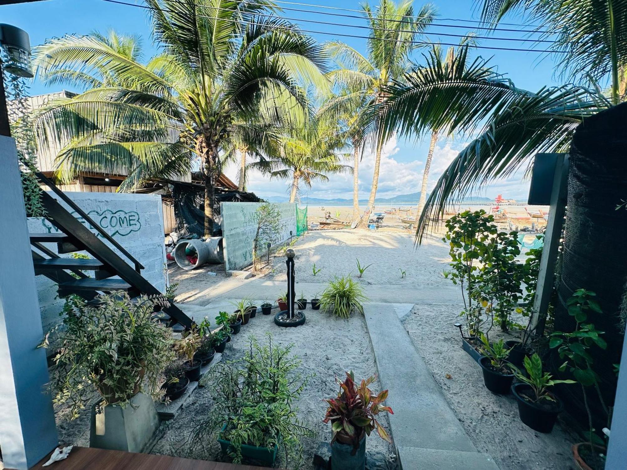 Koh Mook Rem Ley Hotel Trang Exterior foto