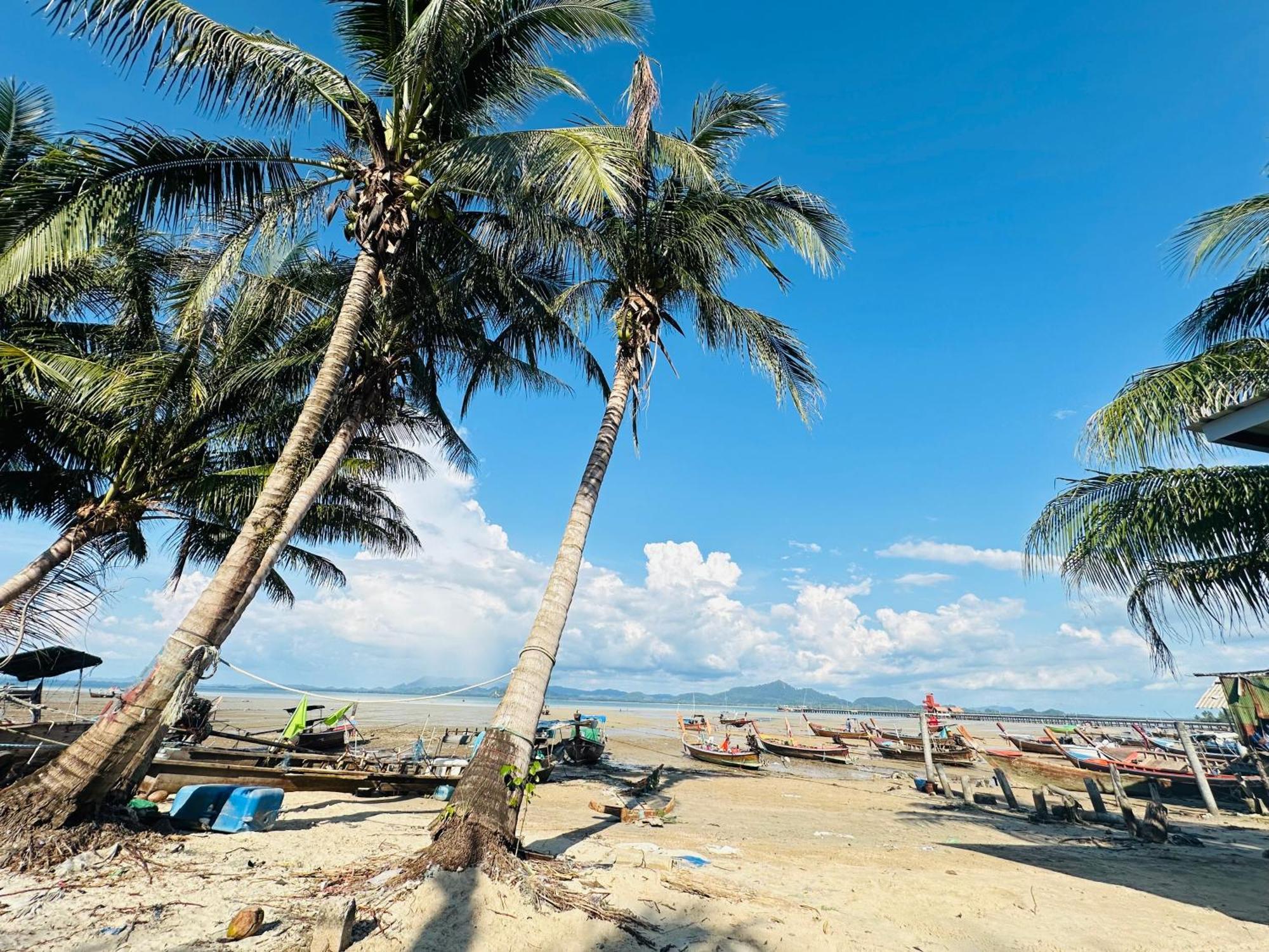 Koh Mook Rem Ley Hotel Trang Exterior foto