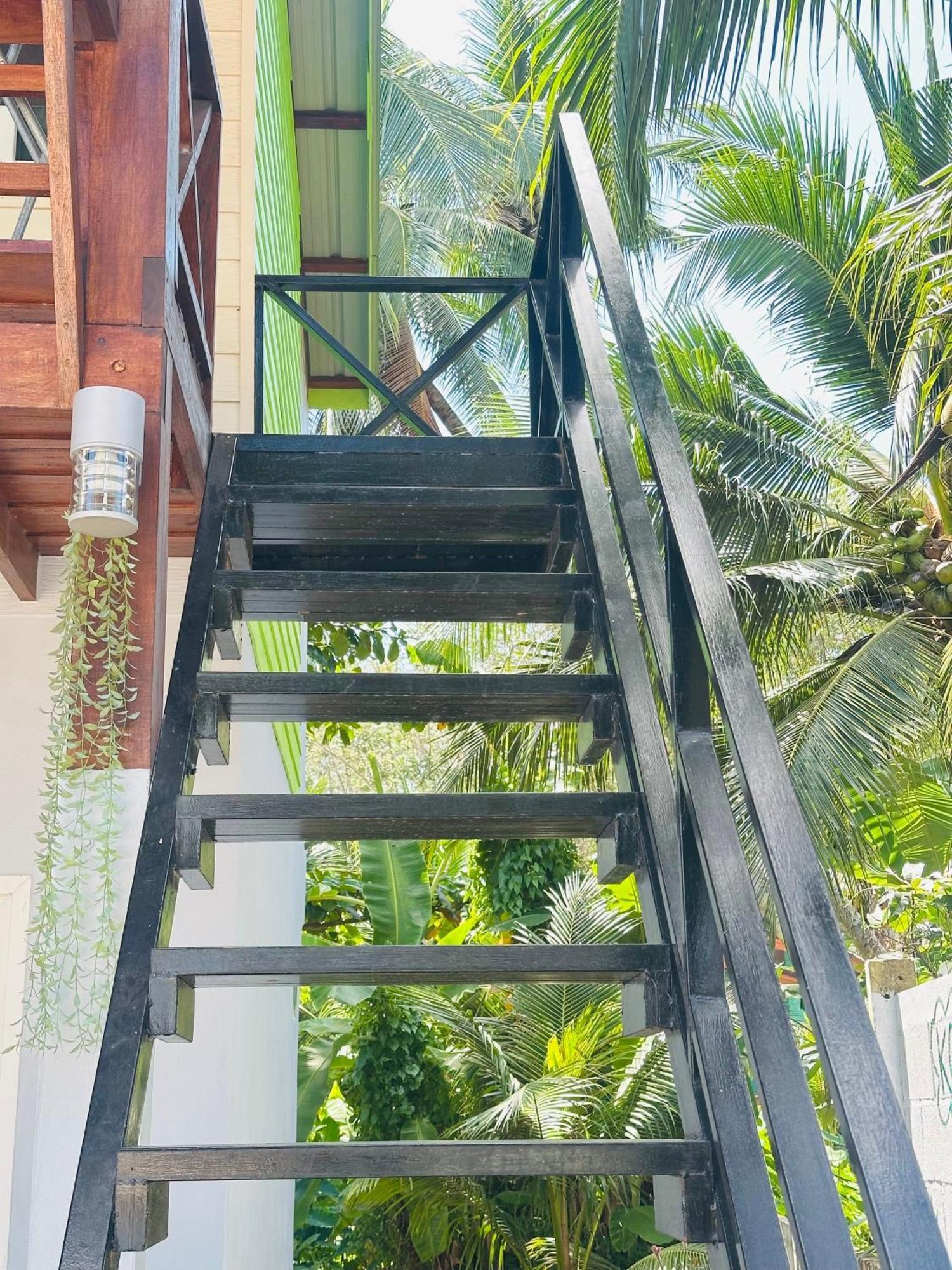 Koh Mook Rem Ley Hotel Trang Exterior foto
