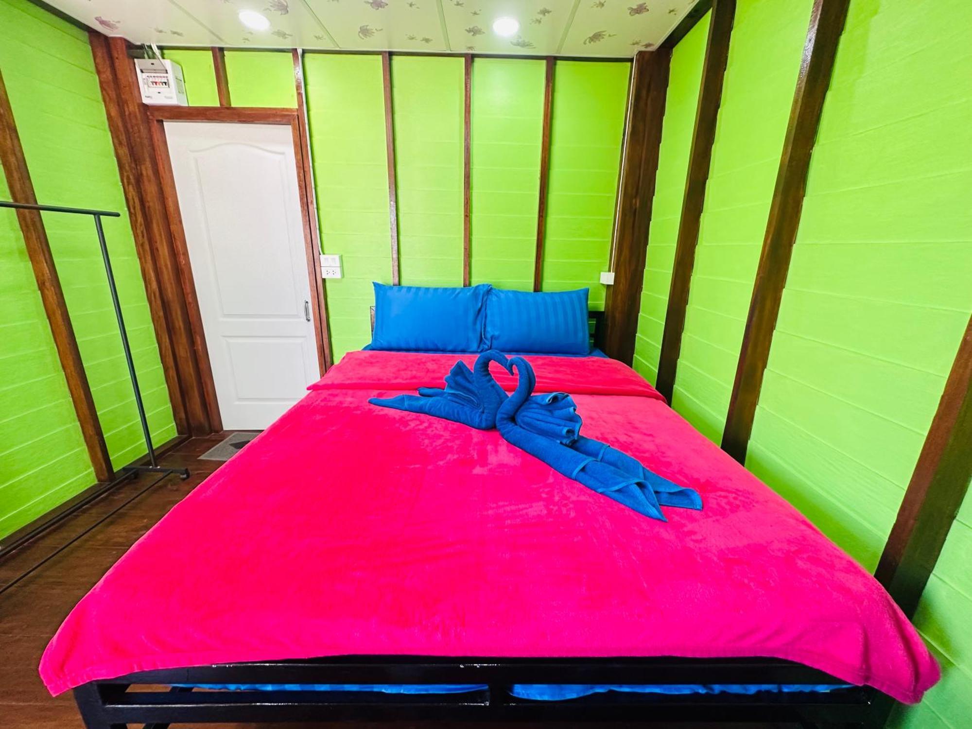 Koh Mook Rem Ley Hotel Trang Exterior foto